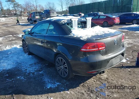 2015 Volkswagen Eos Final Edition z USA, uszkodzony, nr VIN WVWFW8AH7FV005204